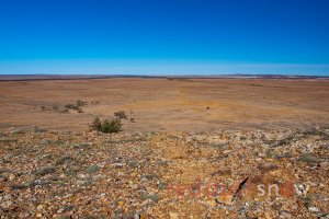 mount-pool-milparinka-04