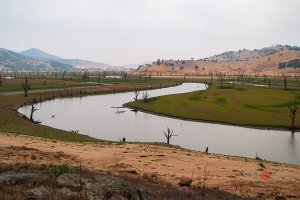 Lake Hume Weir during 2006 drought